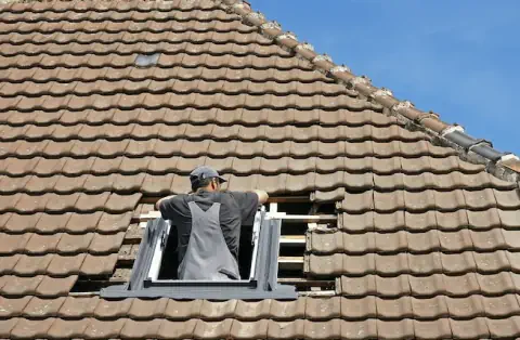 Pose de velux - Gensac la Pallue